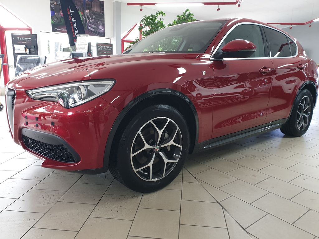 Alfa Romeo Stelvio 2020