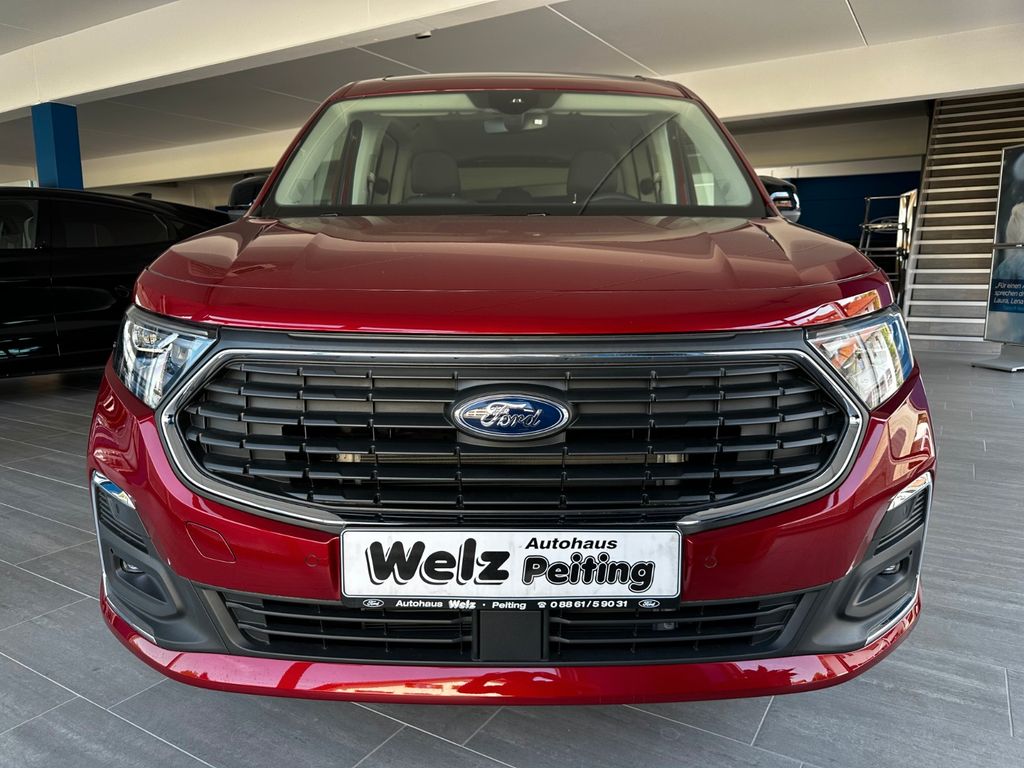 Ford Tourneo 2022