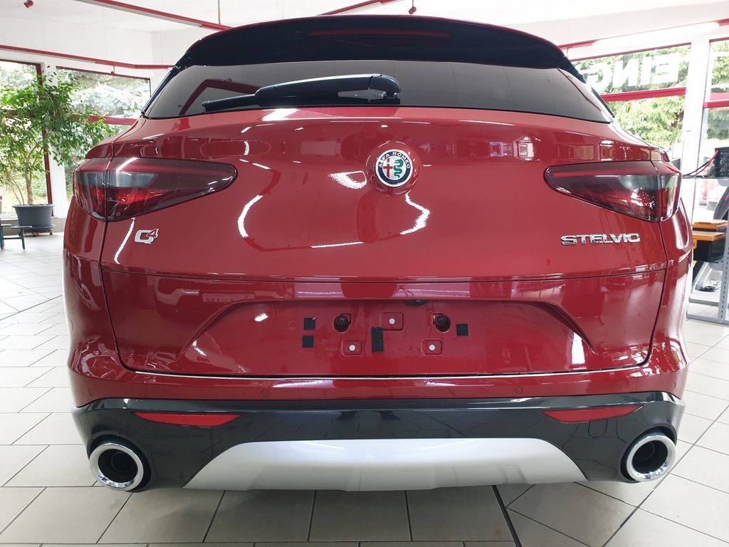 Alfa Romeo Stelvio 2020
