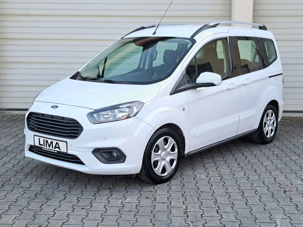 Ford Tourneo Courier 2020