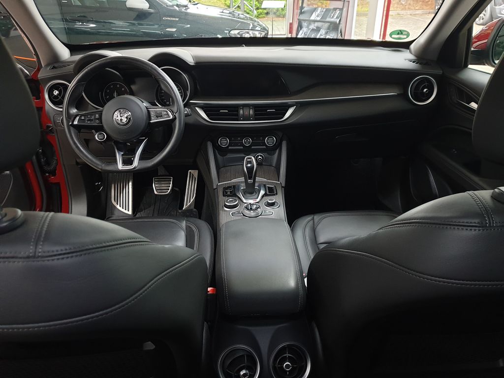 Alfa Romeo Stelvio 2020