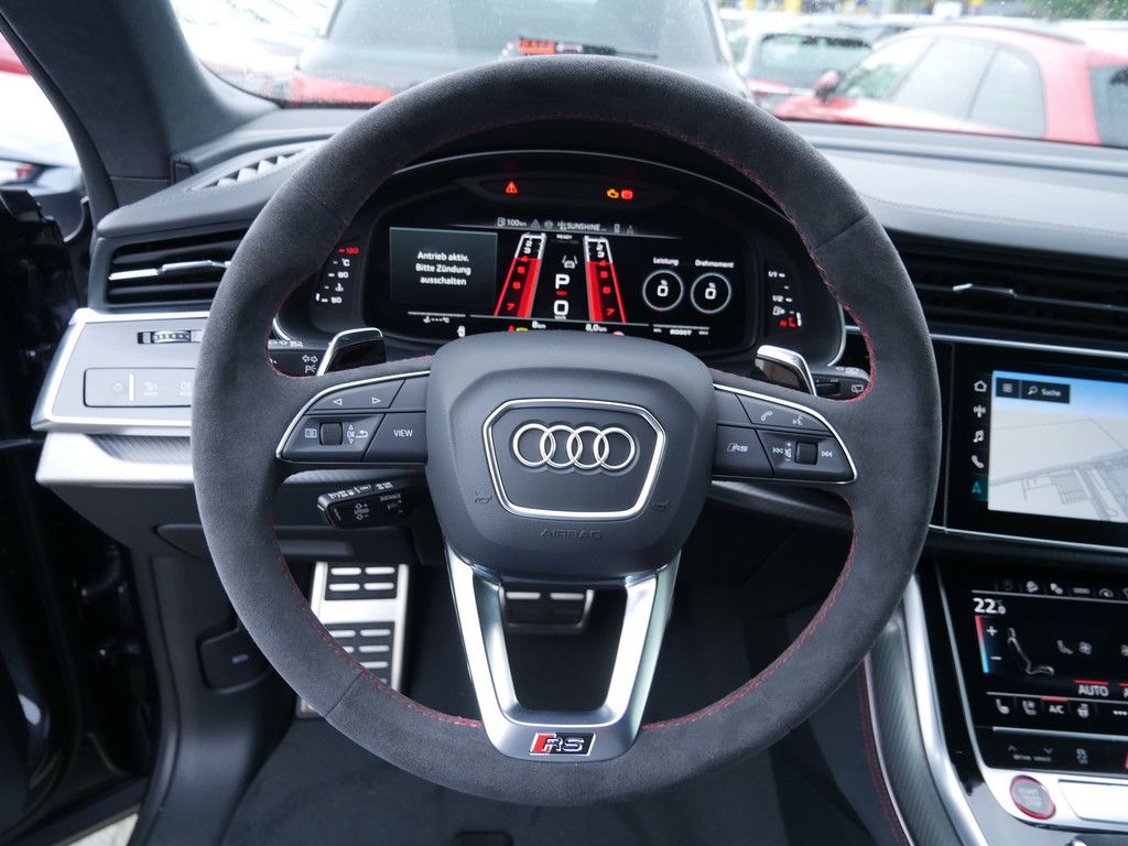 Audi RSQ8 2024