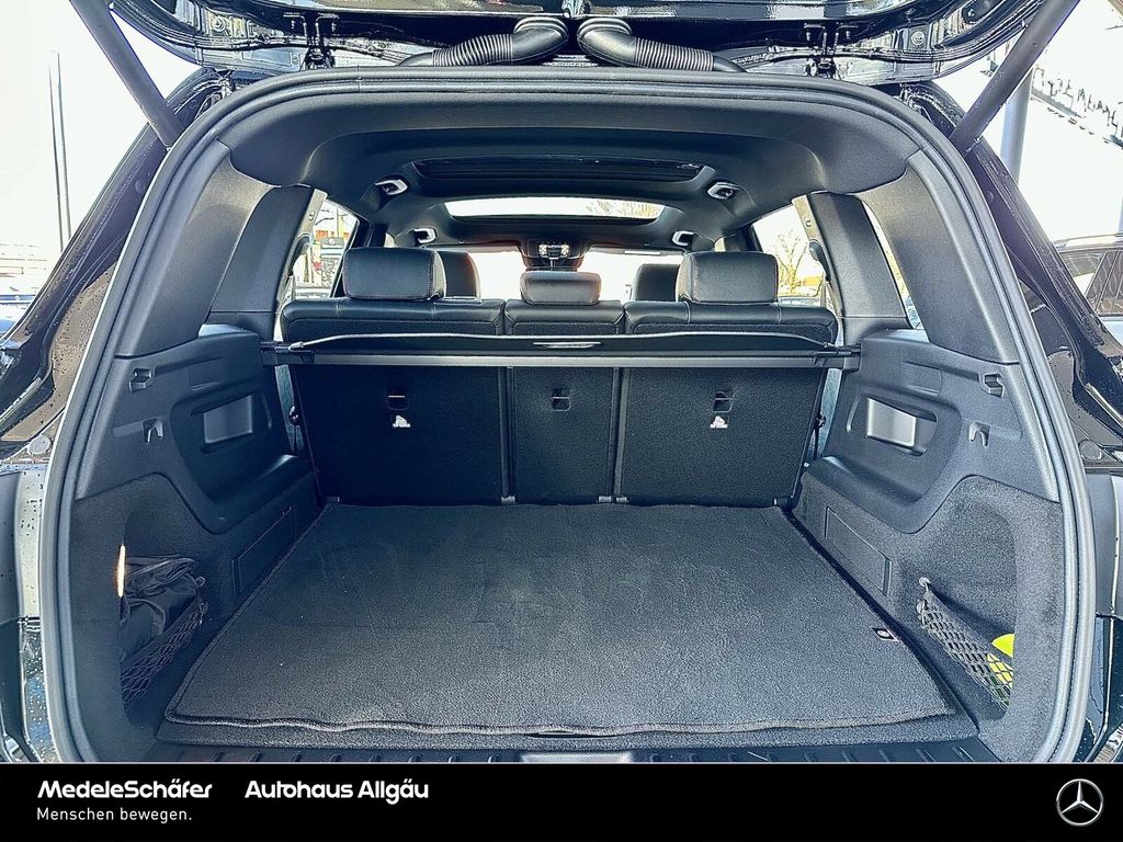 Mercedes-Benz EQB 2023