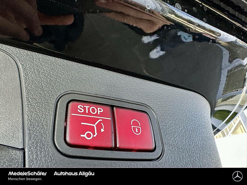 Mercedes-Benz EQB 2023