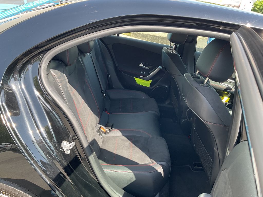 Mercedes-Benz A 180 2022