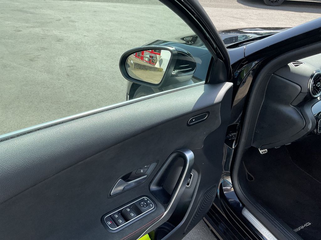 Mercedes-Benz A 180 2022