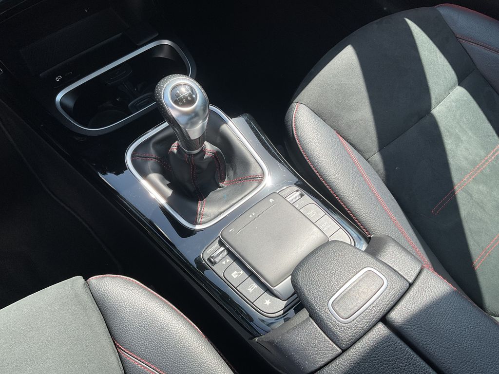 Mercedes-Benz A 180 2022