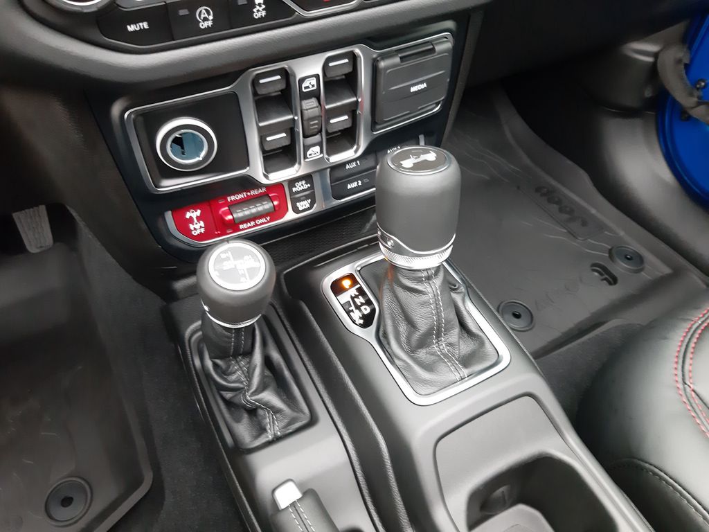 Jeep Wrangler 2024