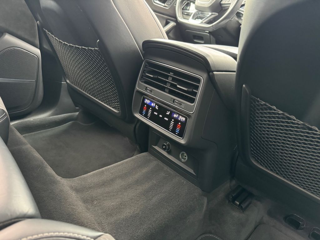 Audi SQ8 2020