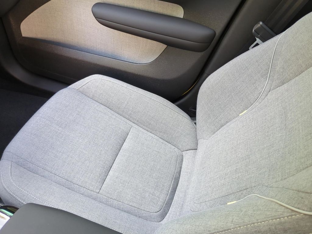 Volvo EX30 2024