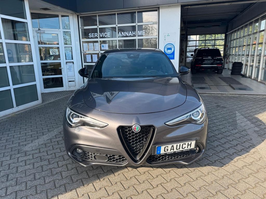 Alfa Romeo Stelvio 2022