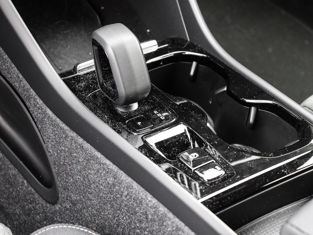 Volvo XC40 2023