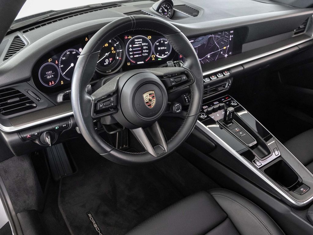 Porsche 992 2023