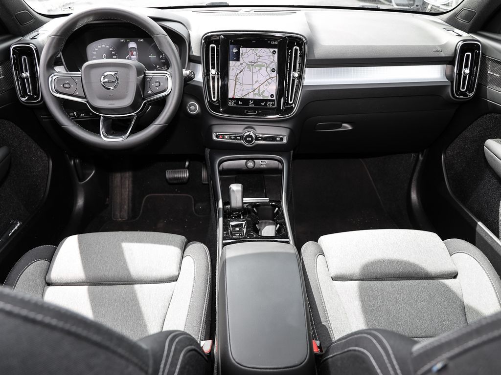 Volvo XC40 2023