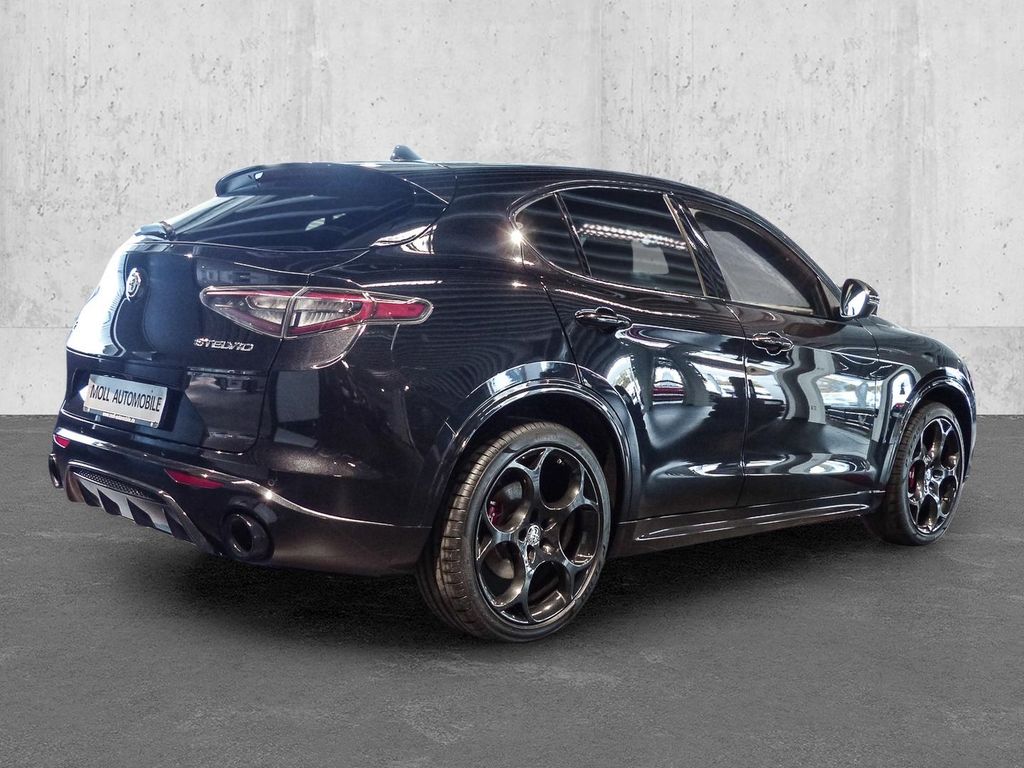 Alfa Romeo Stelvio 2024