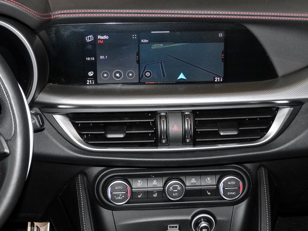 Alfa Romeo Stelvio 2024
