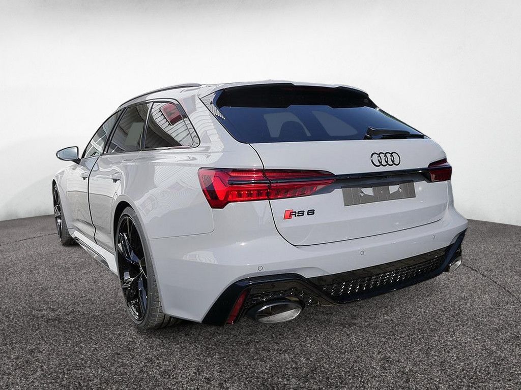 Audi RS6 2025