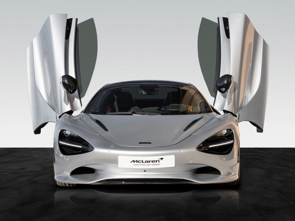 McLaren 750S 2025