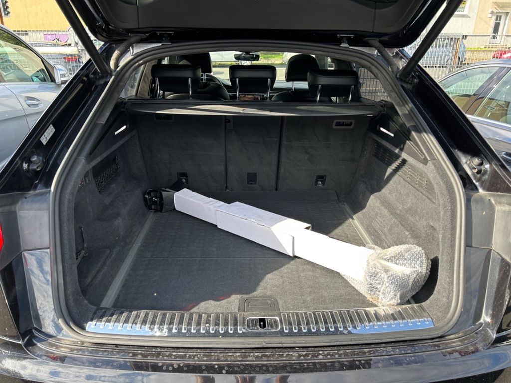 Audi SQ8 2020