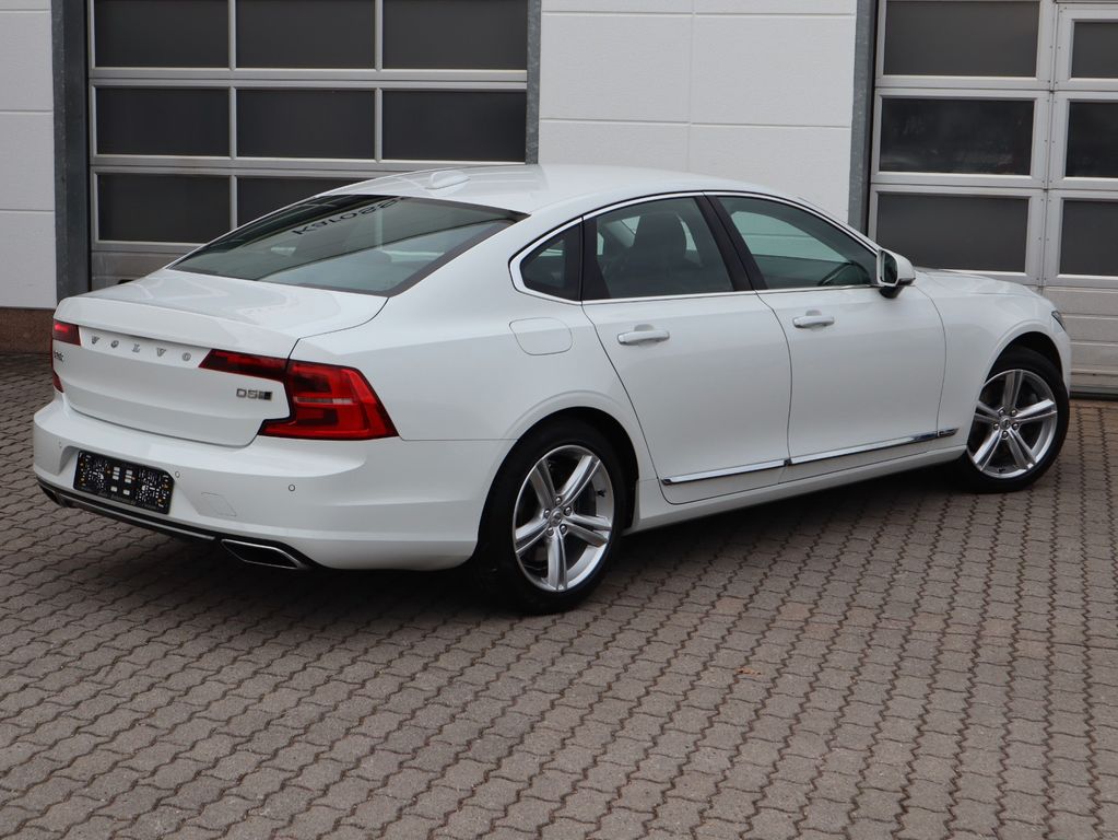 Volvo S90 2017