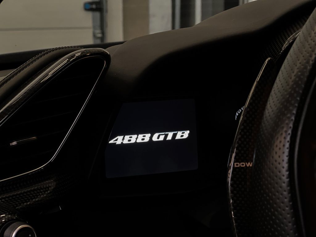 Ferrari 488 GTB 2017