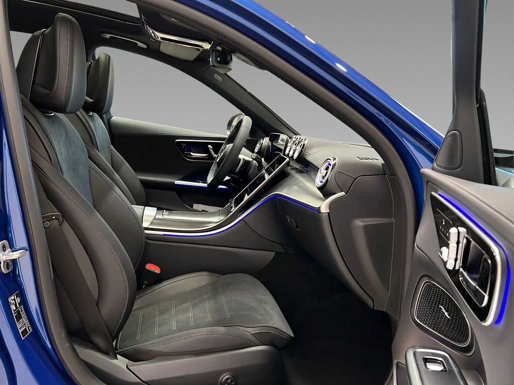 Mercedes-Benz C 300 2025