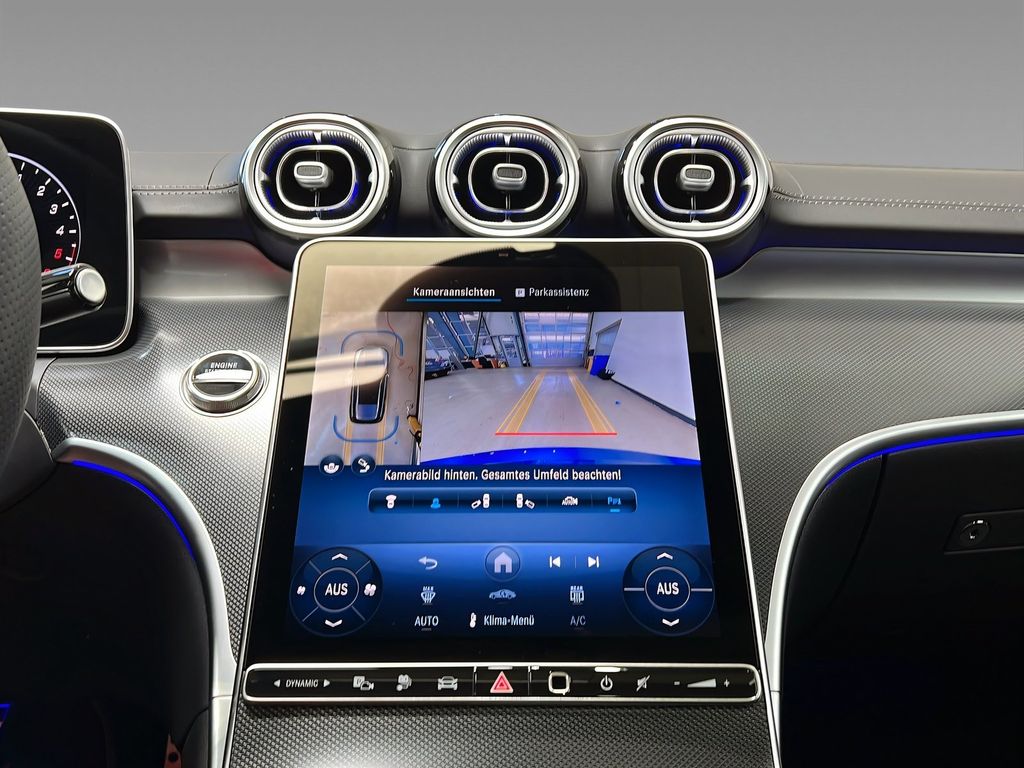 Mercedes-Benz C 300 2025