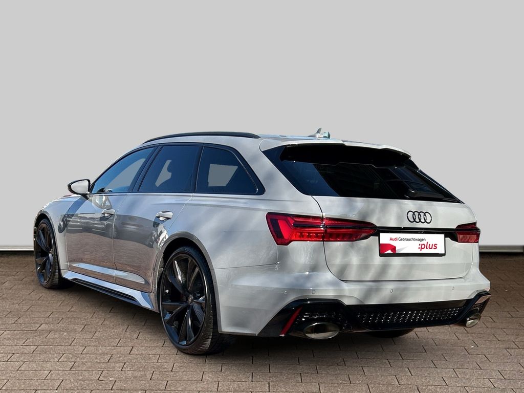 Audi RS6 2023