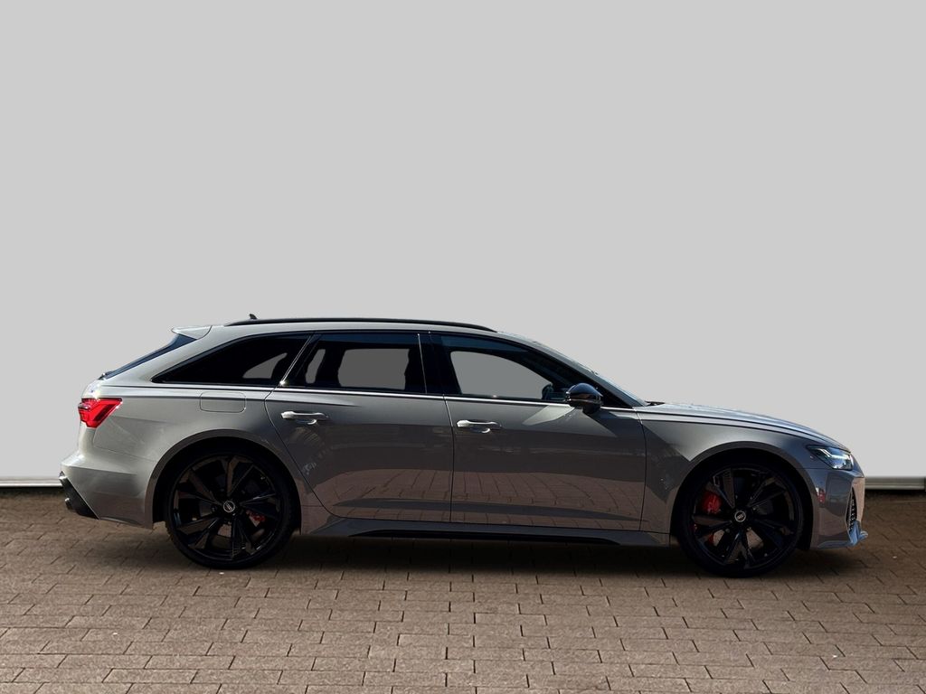 Audi RS6 2023