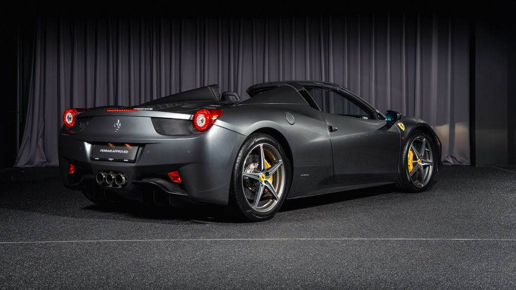 Ferrari 458 2014