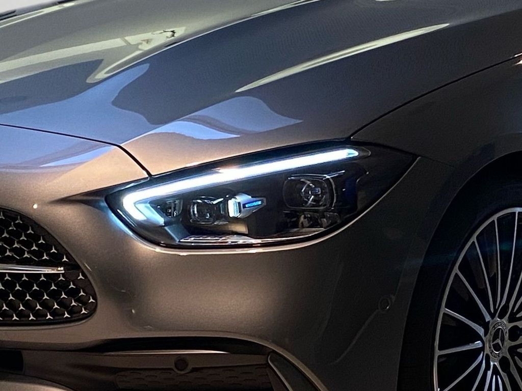 Mercedes-Benz C 300 2024