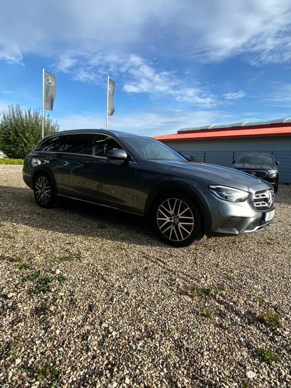 Mercedes-Benz E 200 2020