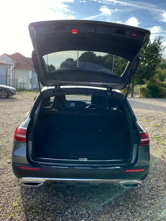 Mercedes-Benz E 200 2020