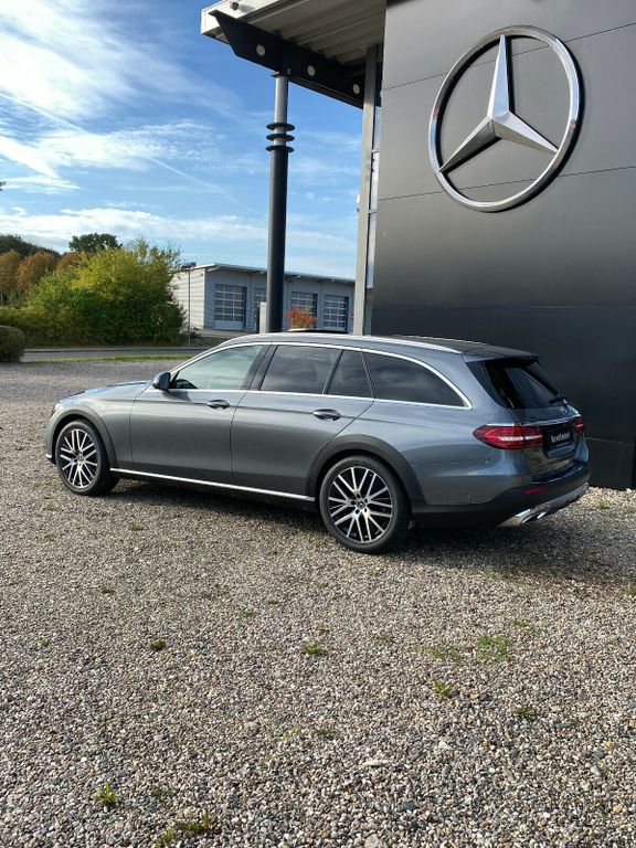 Mercedes-Benz E 200 2020