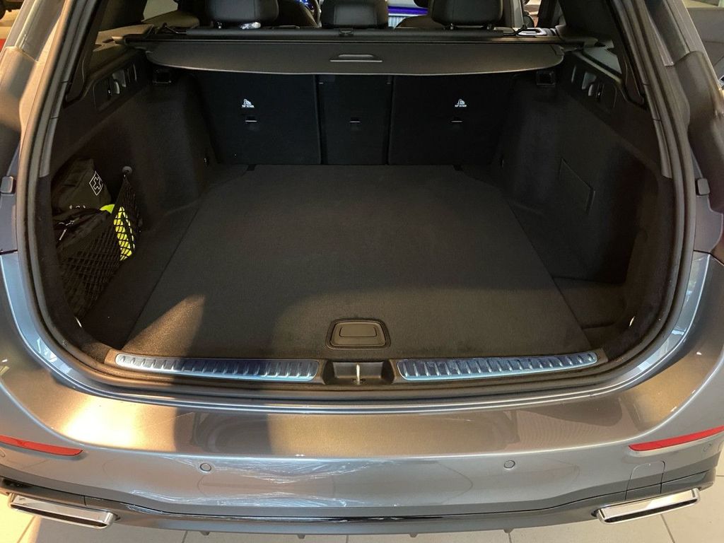 Mercedes-Benz C 300 2024