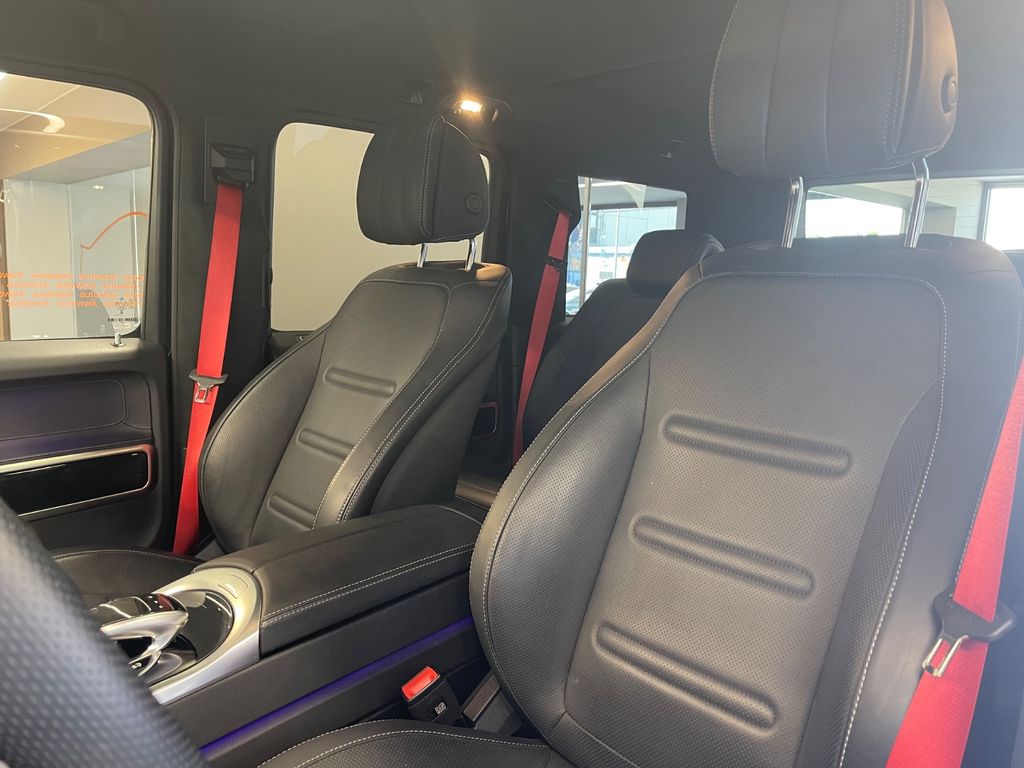 Mercedes-Benz G 400 2023