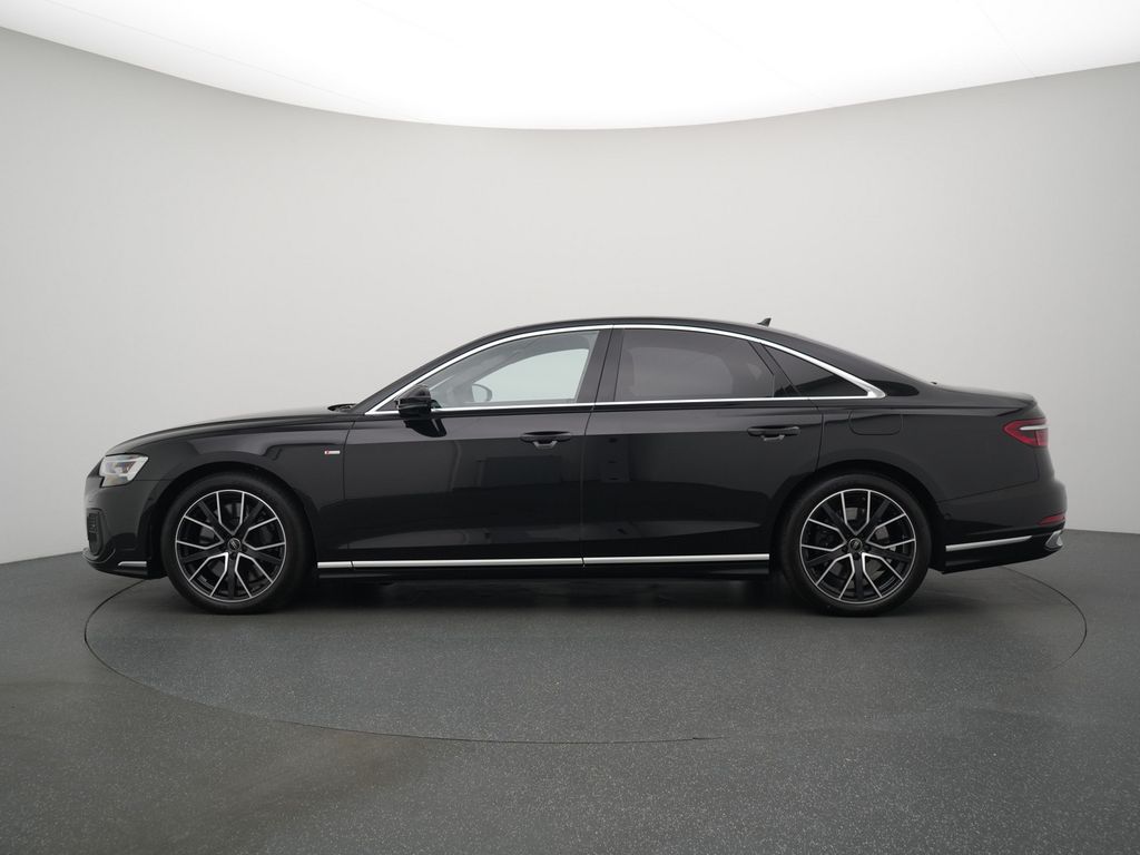 Audi A8 2024