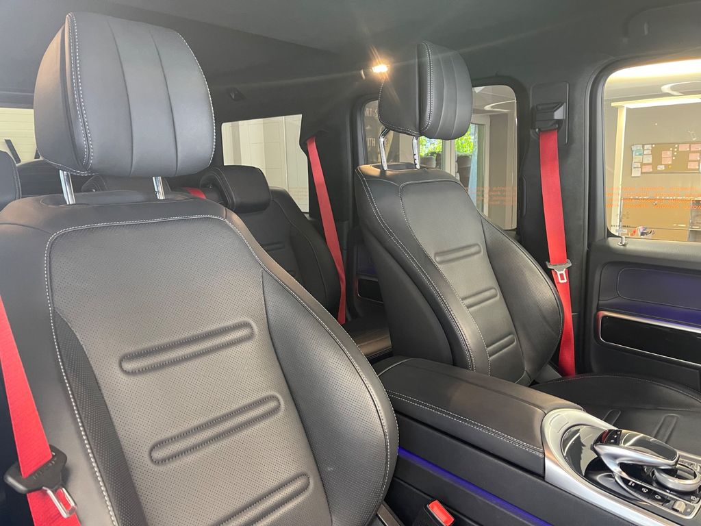 Mercedes-Benz G 400 2023