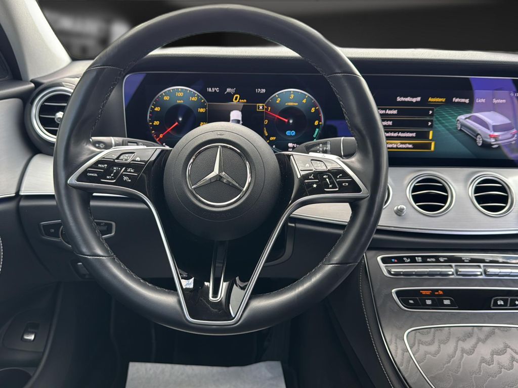 Mercedes-Benz E 300 2021