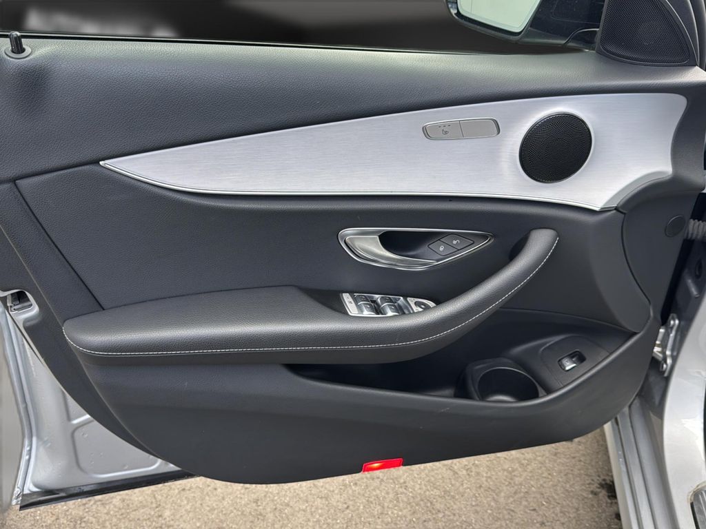 Mercedes-Benz E 300 2021