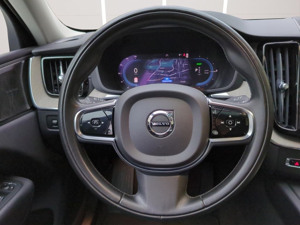 Volvo XC60 2021
