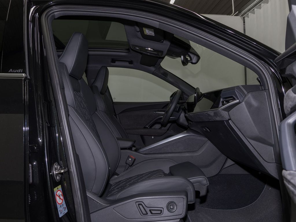 Audi SQ5 2025