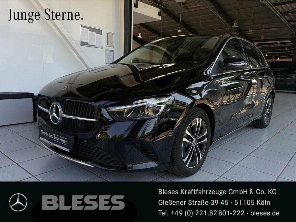 Mercedes-Benz B 200 2023