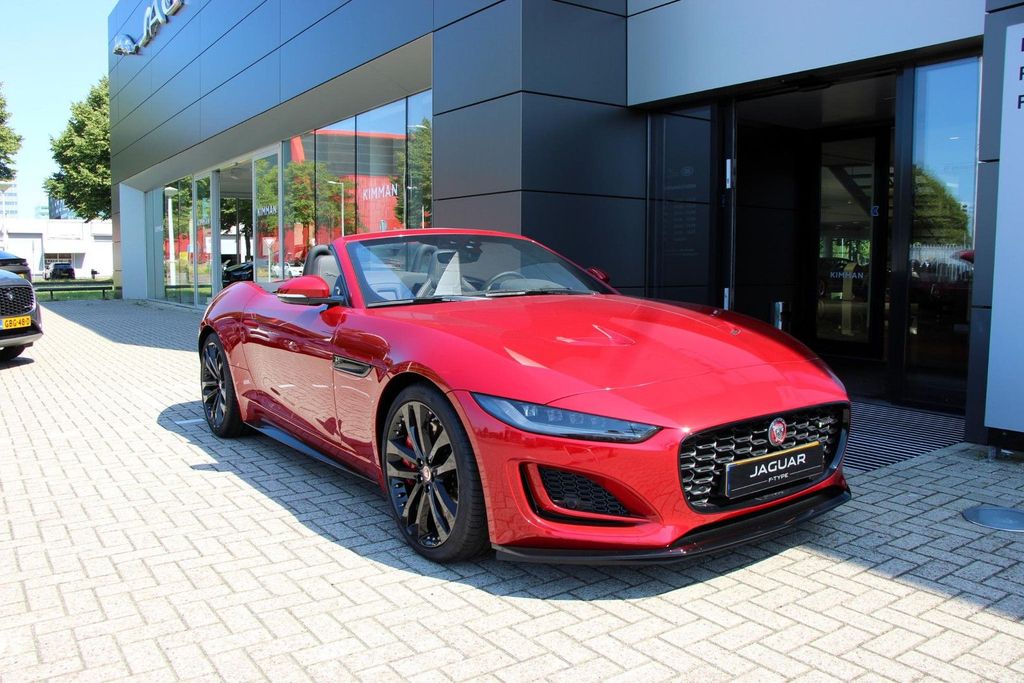 Jaguar F-Type 2024