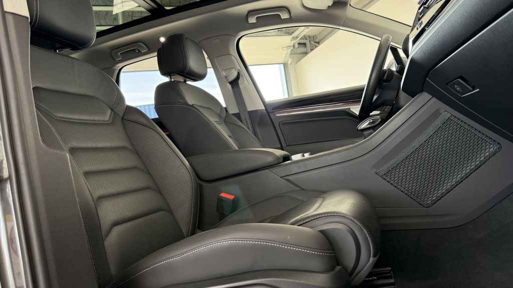 Volkswagen Touareg 2022