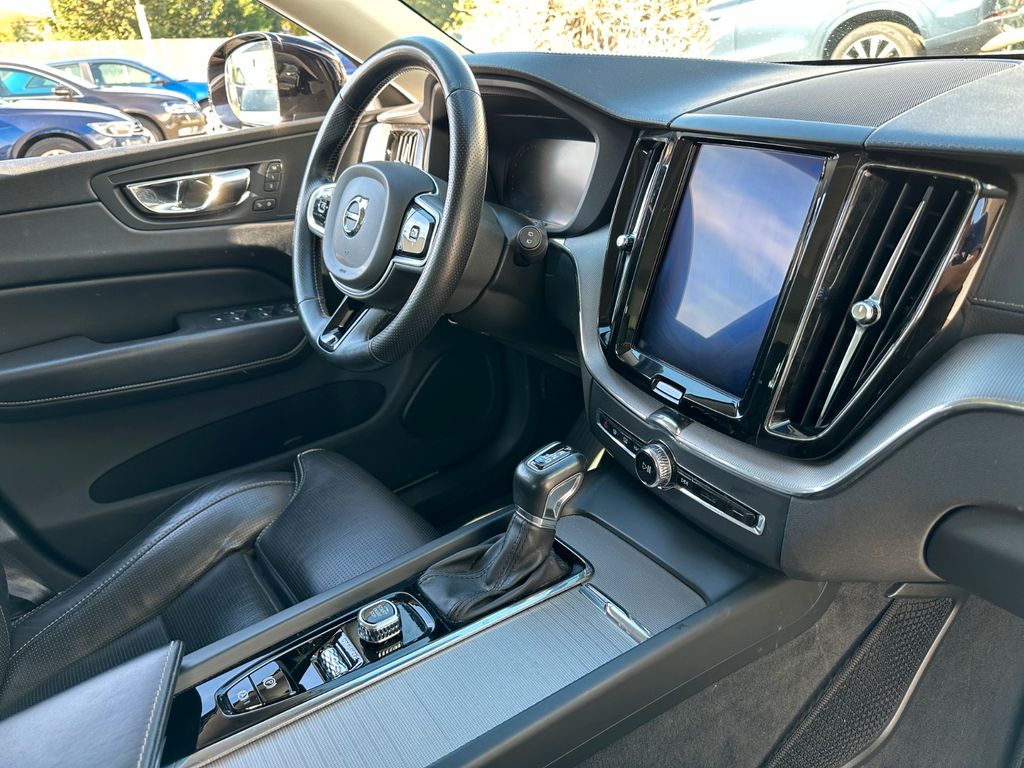 Volvo XC60 2019