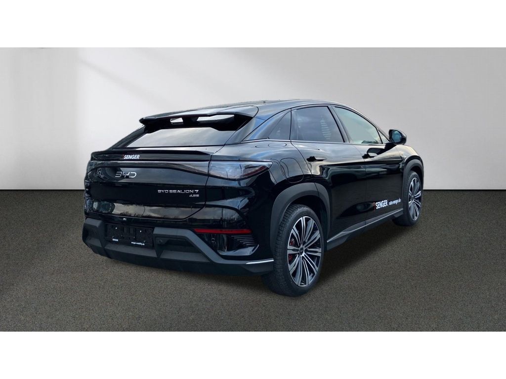 BYD SEALION 7 2025