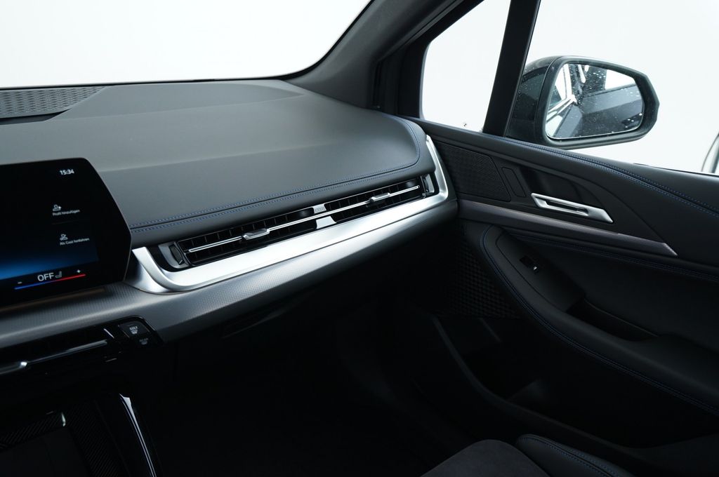 BMW 218 Active Tourer 2024