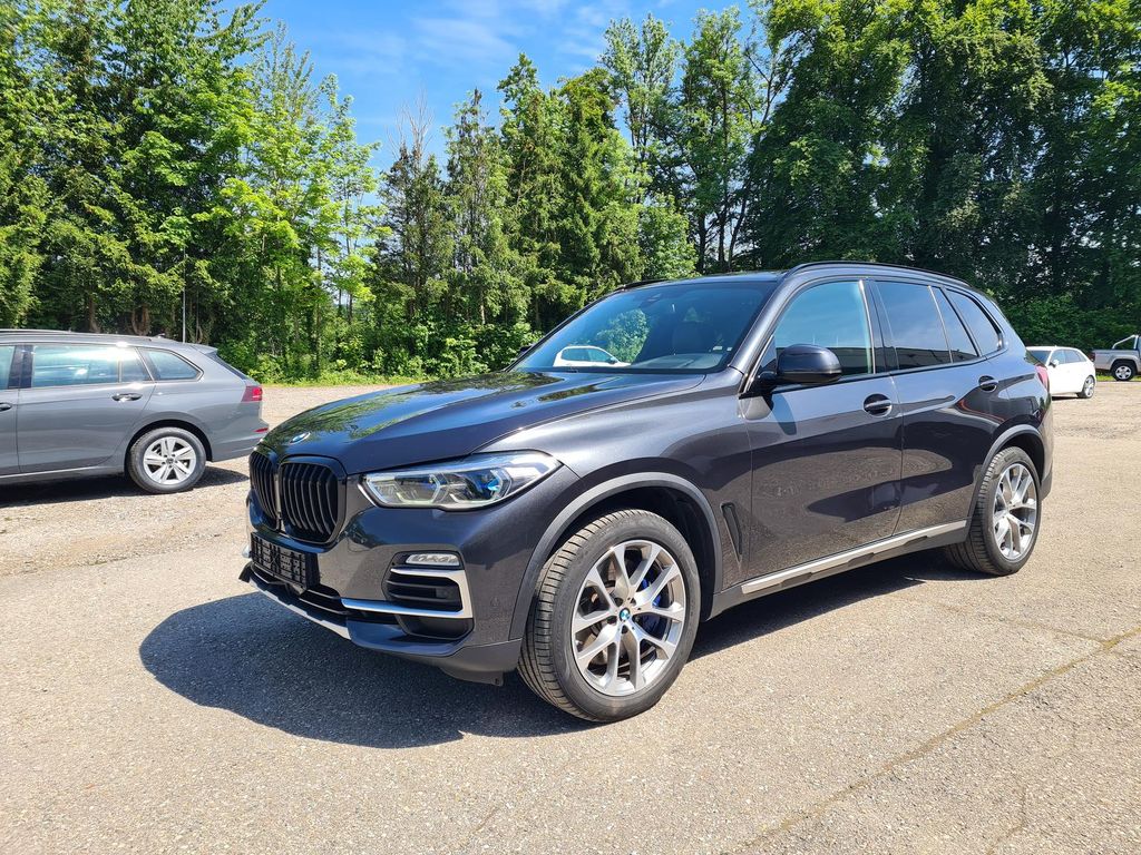 BMW X5 2019