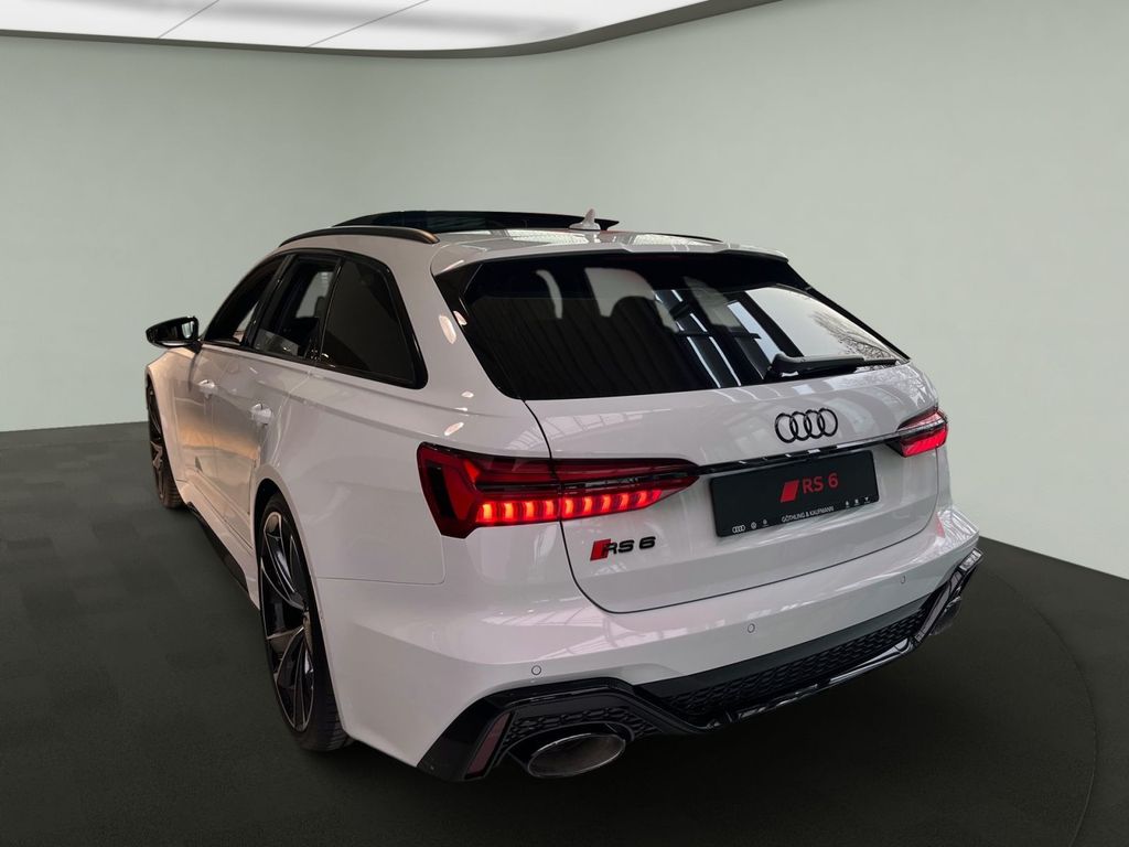 Audi RS6 2025
